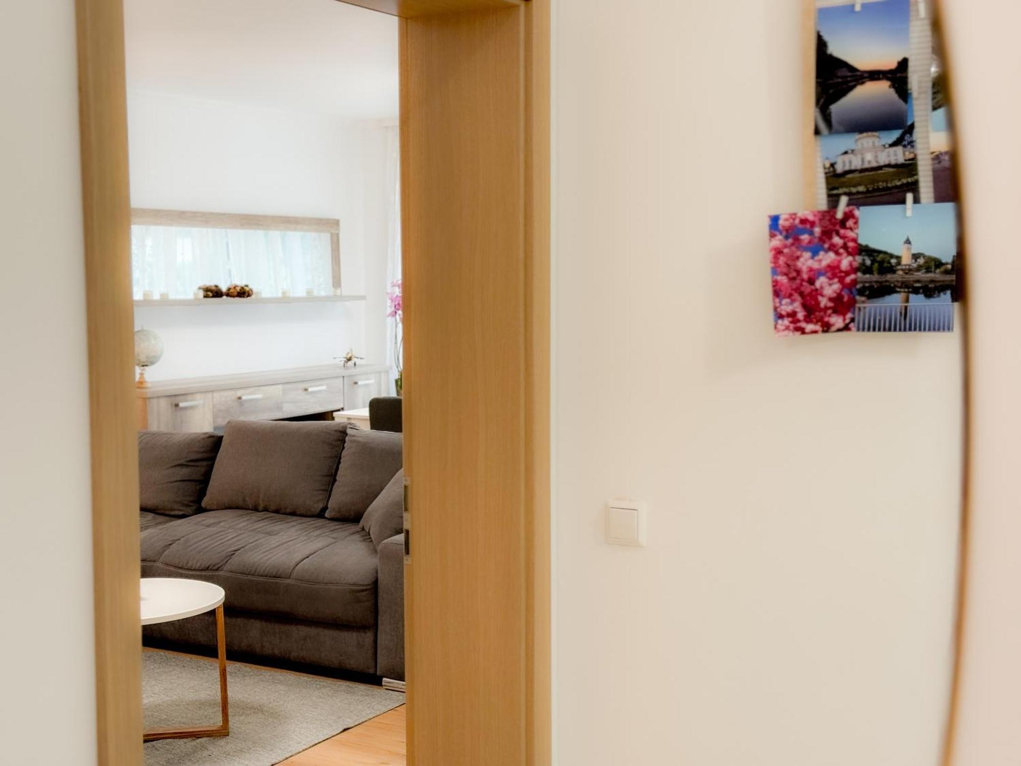Modern Und Lichtdurchflutet - Ferienwohnung Mit Terrasse Fachbach ภายนอก รูปภาพ